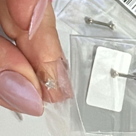 Piercing Ponto de Luz Estrelinha