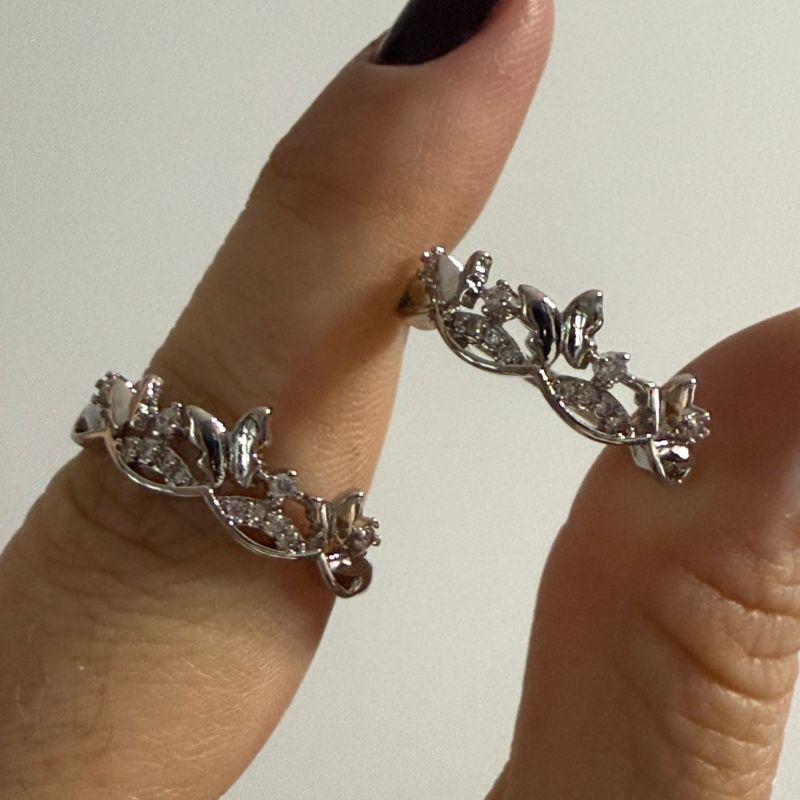 Anel Três Borboletas Lisas Detalhes em Zircônias